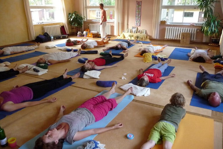 Yoga-Ferien-auf-dem-Eichhof-Im-Haupthaus