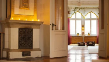 rfy Yogaraum mit Kamin