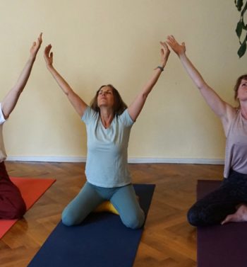 Yoga bei Migräne/Kopfschmerzen